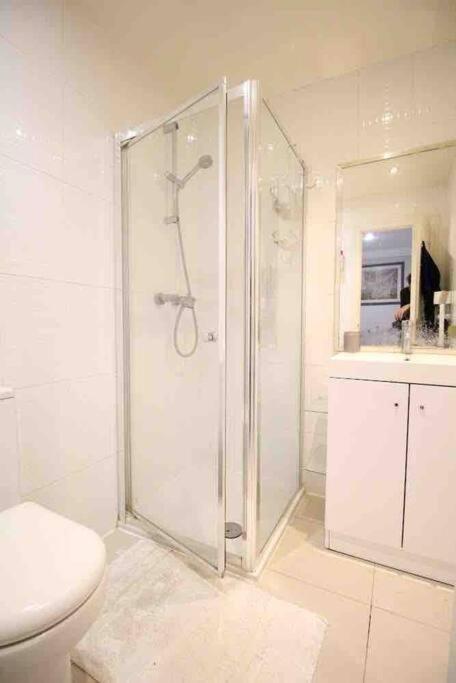 Wonderful Apartment In Earl'S Court London Kültér fotó